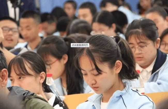 荆州市实验中学中考2013年中考再创辉煌_无锡2014中考满分作文与苏州2011中考_中考