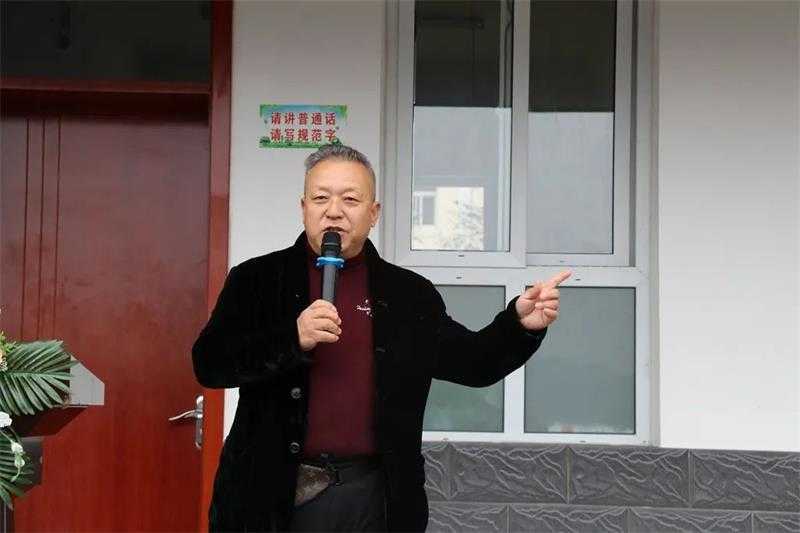 千阳县红山中学聘请千阳籍文化名人宋亚平担任校外辅导员_资讯_中招网